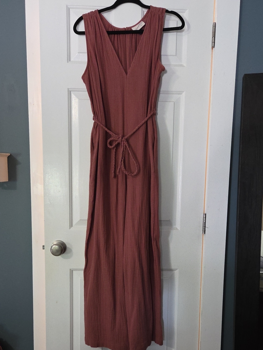 Sleeveless V-Neck Jumpsuit in Dusty Rose with Tie Waist
